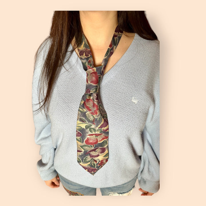 Vintage Floral Necktie with Eighties Energy by Dior